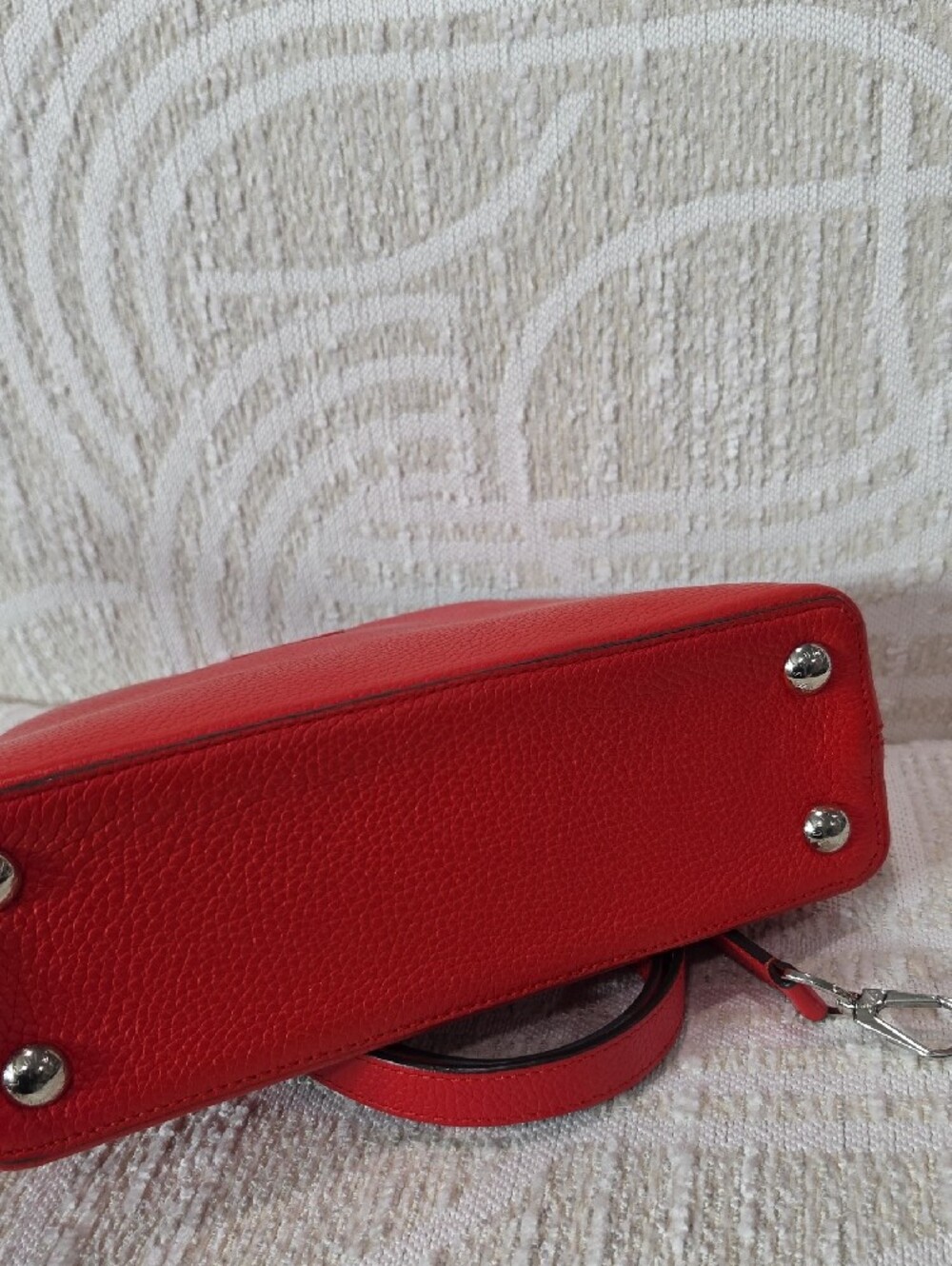 Louis Vuitton Red Capucines BB Leather Top-Handle Satchel with Strap - Picture 7 of 13
